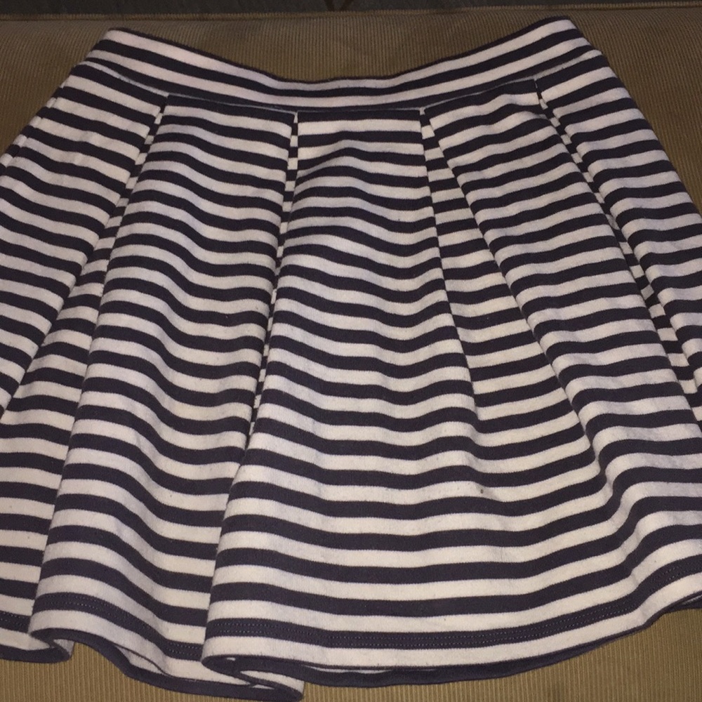 skirt from American eagle!!!